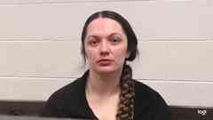 Mugshot of LEE, KARA