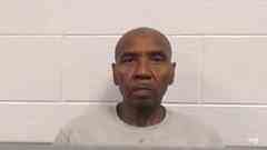 Mugshot of ROBERTS, LARRY